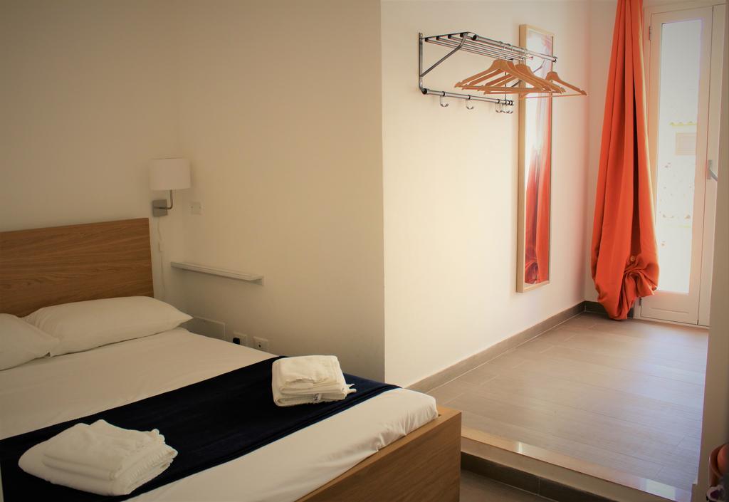 Le Amiche 2 Apartment Marina di Ragusa Bagian luar foto